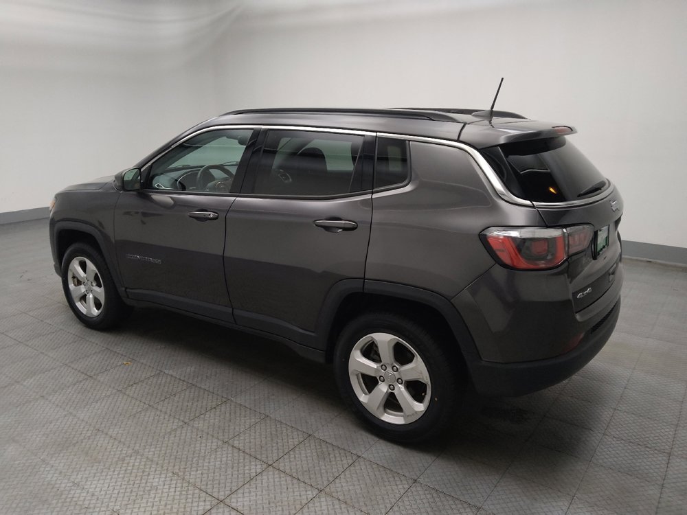 Used 2019 Jeep Compass Latitude image 3