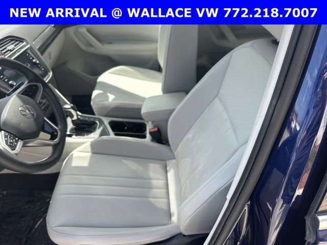 Certified 2022 Volkswagen Tiguan SE image 18
