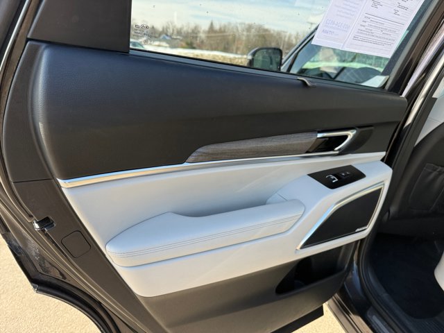 Used 2021 Kia Telluride SX w/ SX Prestige Package image 28