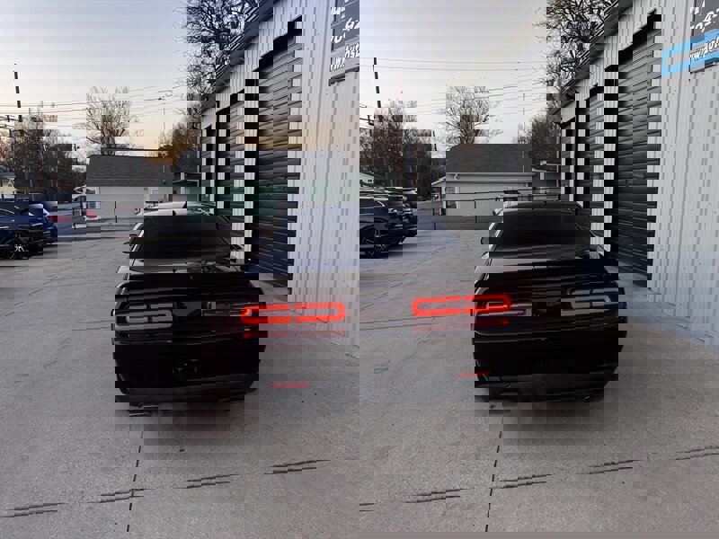 Used 2019 Dodge Challenger R/T Scat Pack w/ Widebody Package image 19