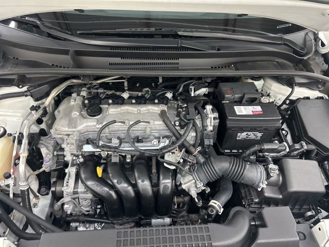 Used 2021 Toyota Corolla LE image 25