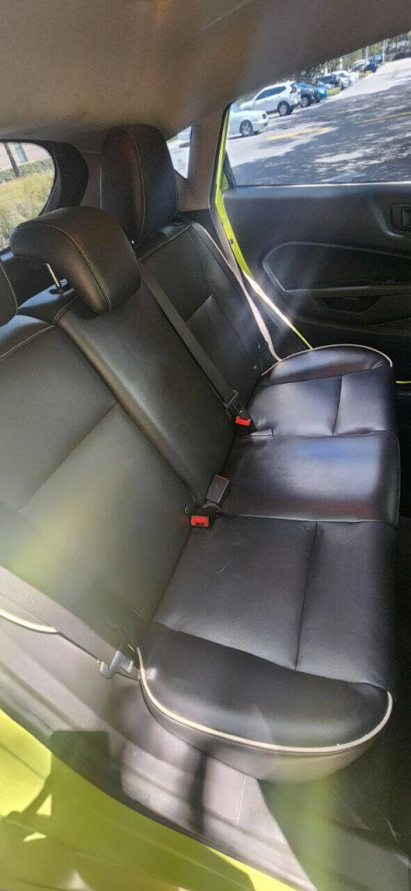 Used 2011 Ford Fiesta SES w/ 301A Rapid Spec Order Code FWD image 8