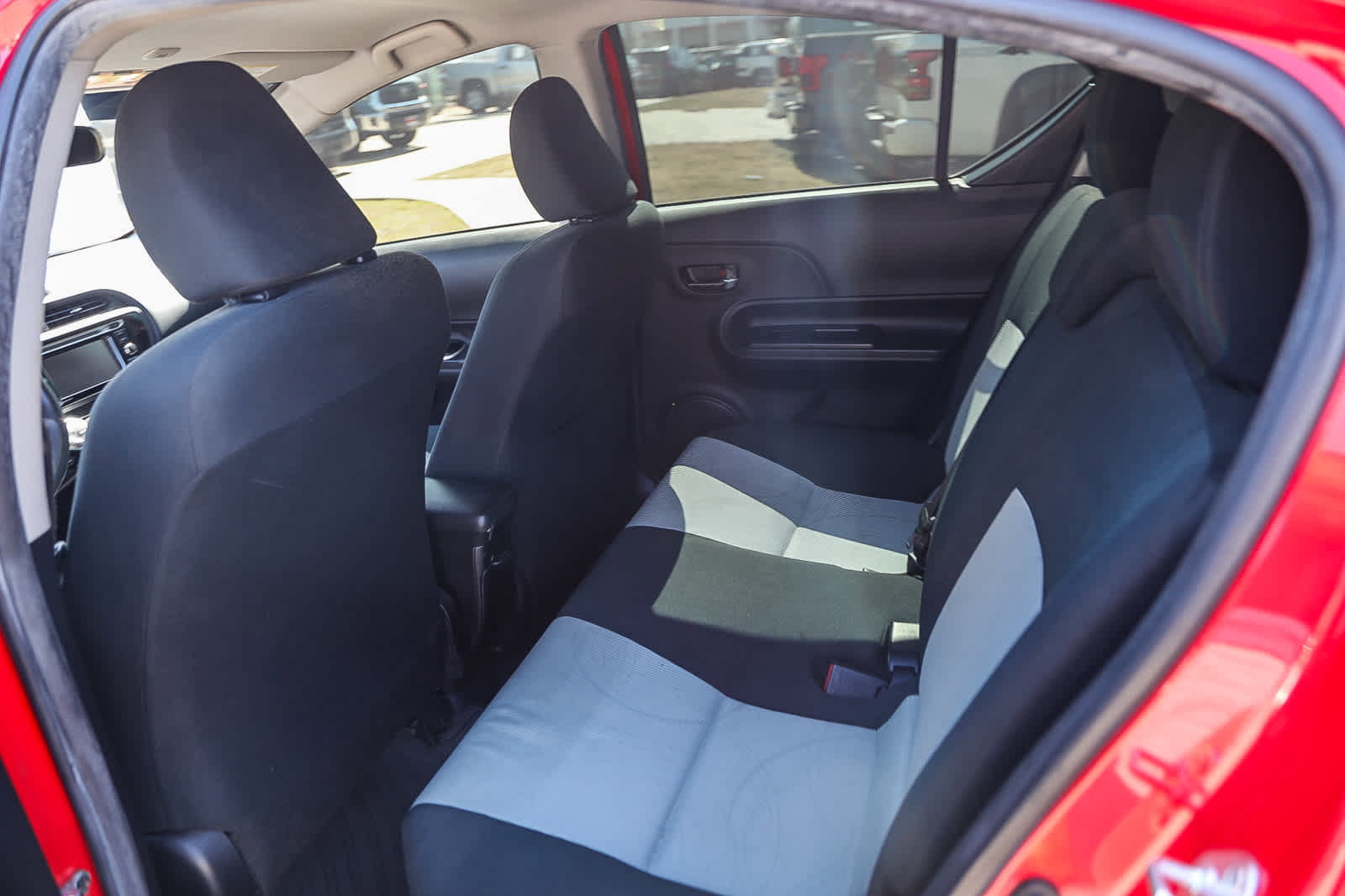 Used 2015 Toyota Prius C Three FWD image 28