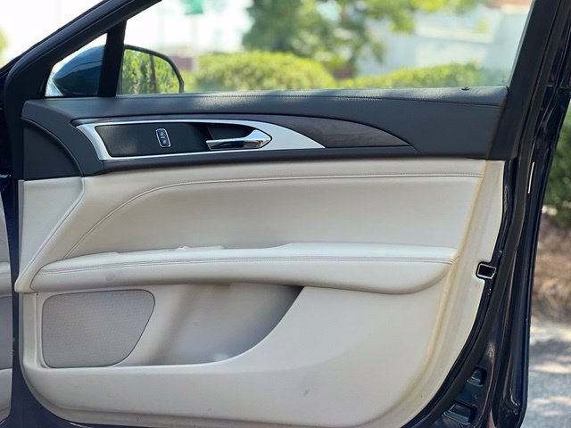 Used 2017 Lincoln MKZ Reserve AWD/4WD image 22