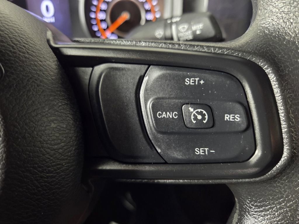 Certified 2025 Jeep Gladiator Sport image 19