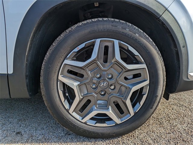 Used 2023 Hyundai Santa Fe Limited image 11