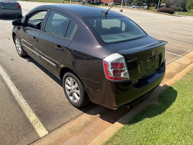 Used 2011 Nissan Sentra 2.0 SL w/ Navigation Pkg FWD image 12
