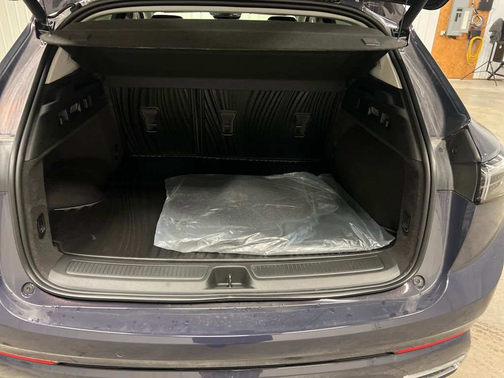 New 2026 Buick Envision Avenir image 11