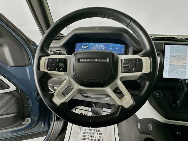 Used 2022 Land Rover Defender 110 X-Dynamic HSE AWD/4WD image 13