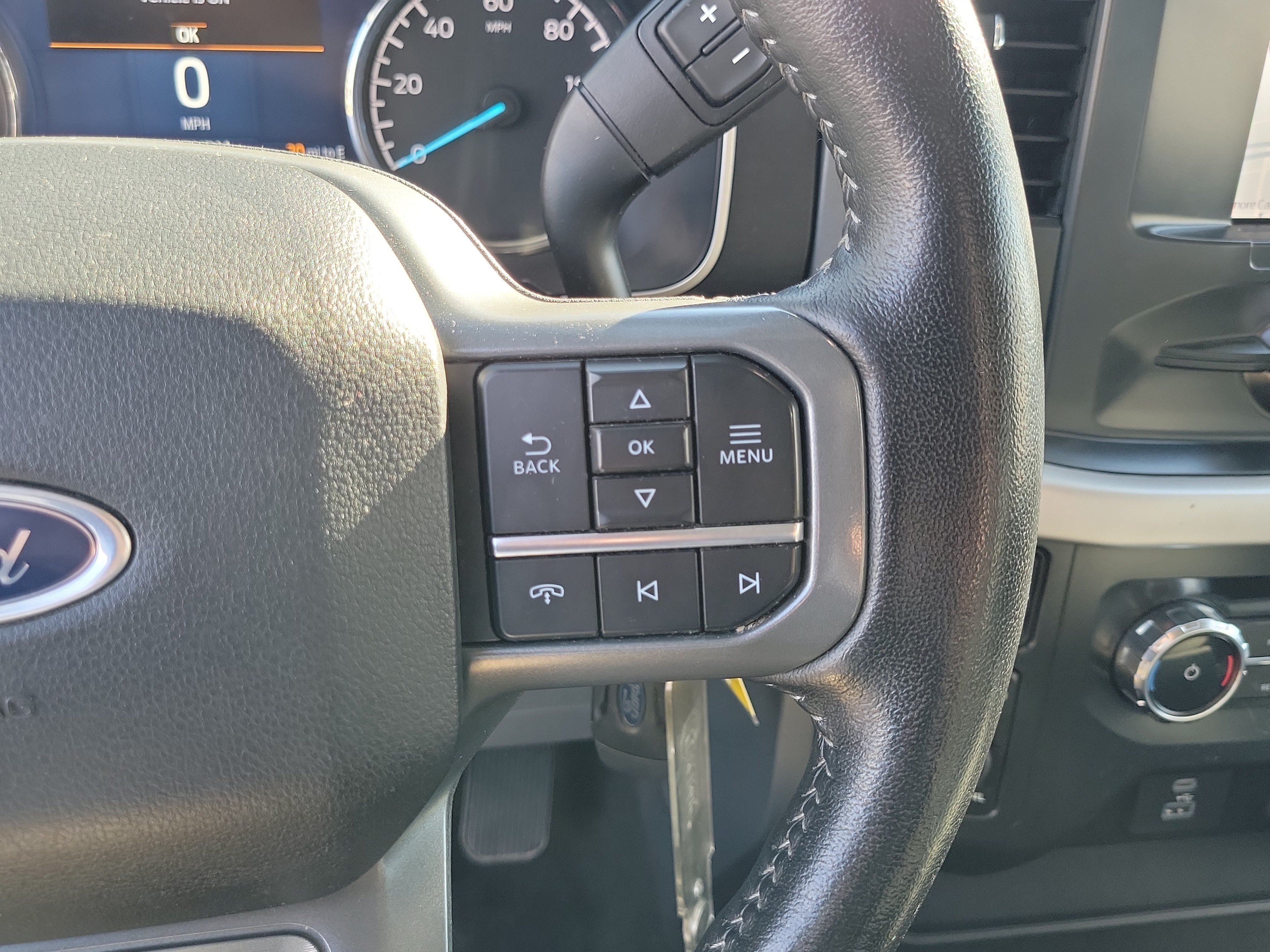 Certified 2022 Ford F150 XLT w/ Equipment Group 301A Mid AWD/4WD image 7