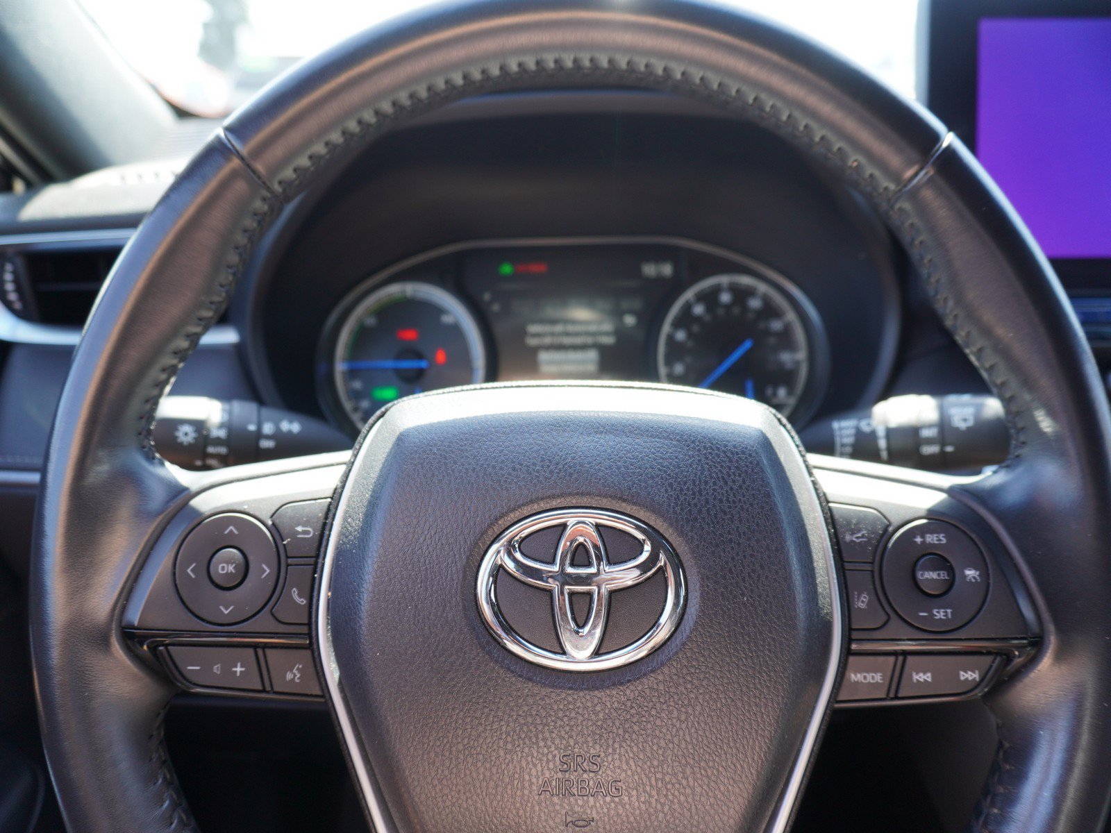 Used 2023 Toyota Venza Nightshade AWD/4WD image 23