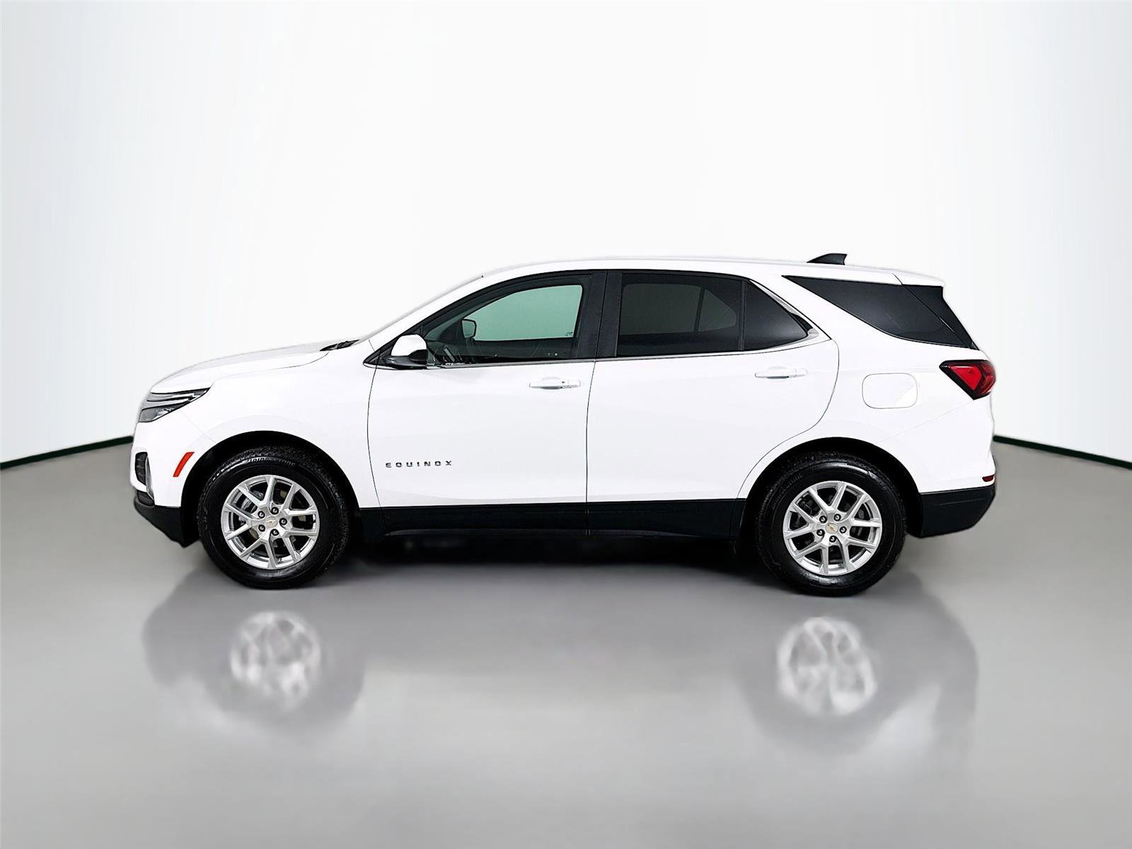 Used 2024 Chevrolet Equinox LT image 5