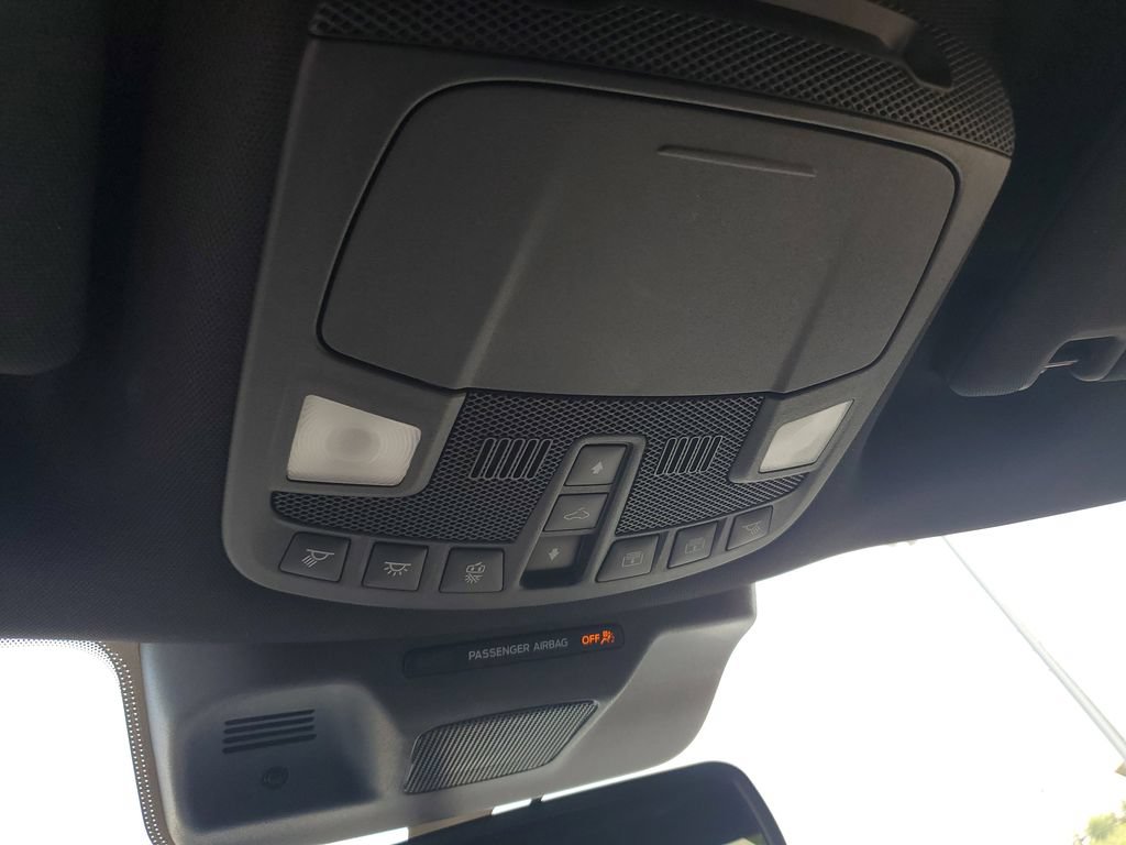 Used 2024 Ford Expedition Platinum AWD/4WD image 30