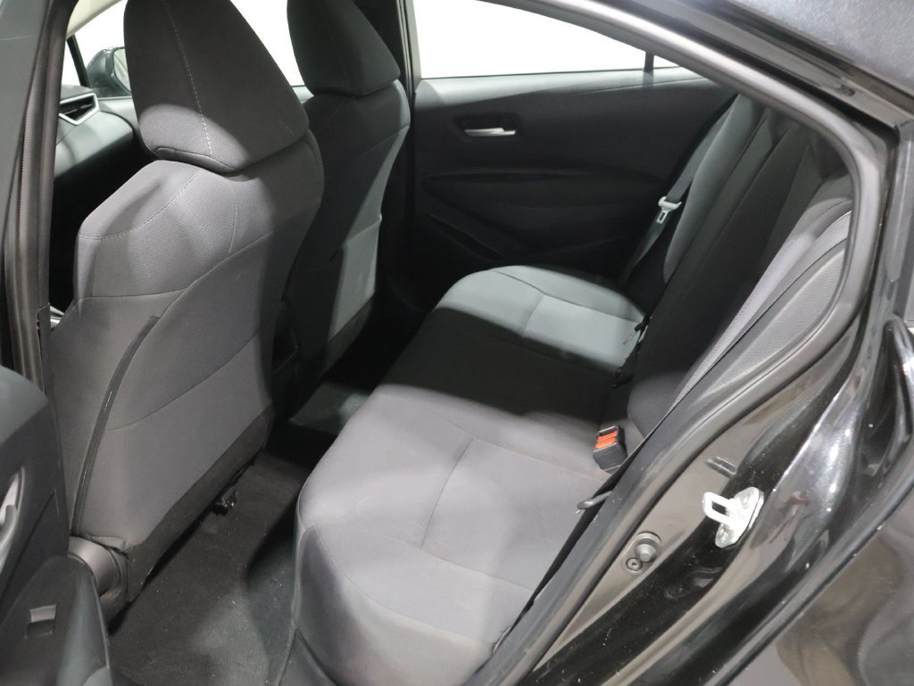 Used 2020 Toyota Corolla LE FWD image 16