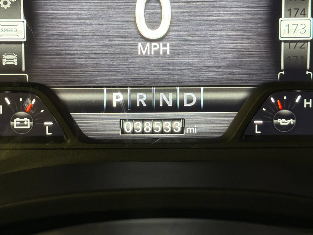 Used 2023 RAM 1500 Laramie AWD/4WD image 11