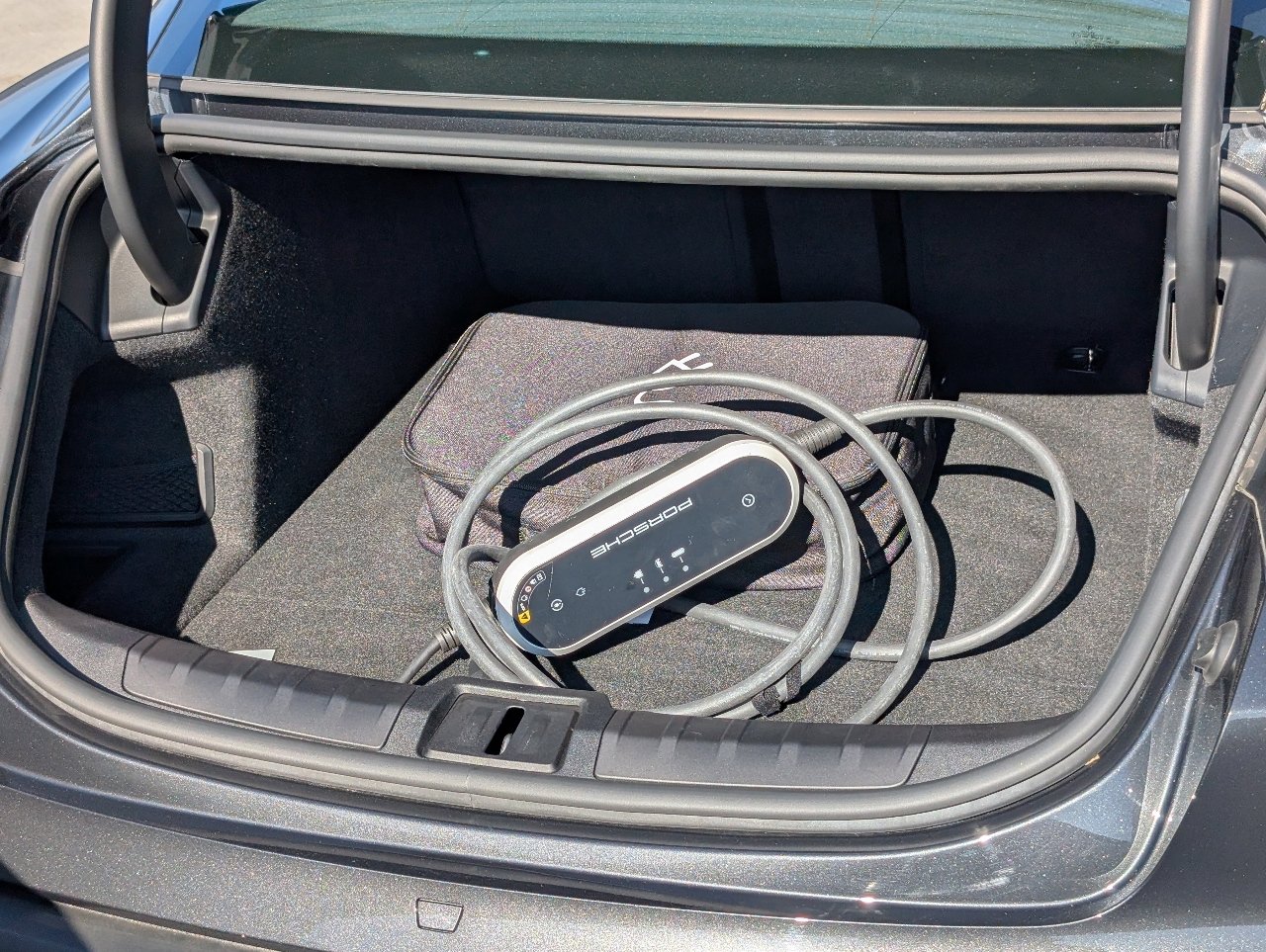 Used 2024 Porsche Taycan image 12