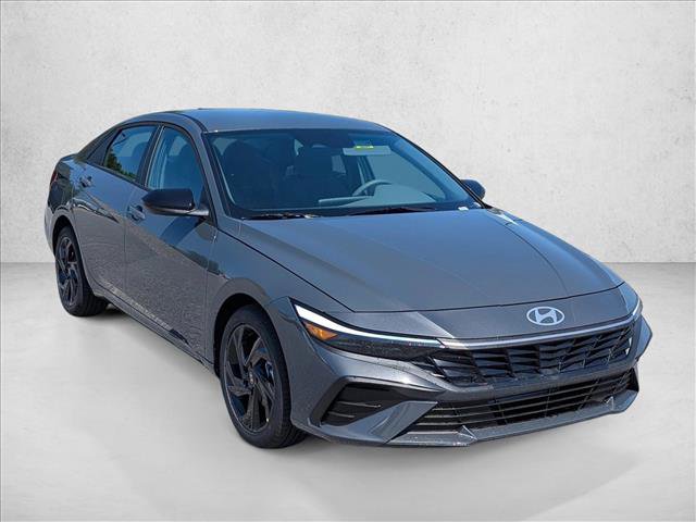 New 2026 Hyundai Elantra Sport FWD image 3
