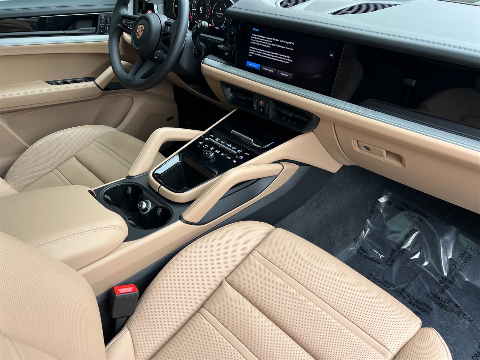 Certified 2025 Porsche Cayenne image 18