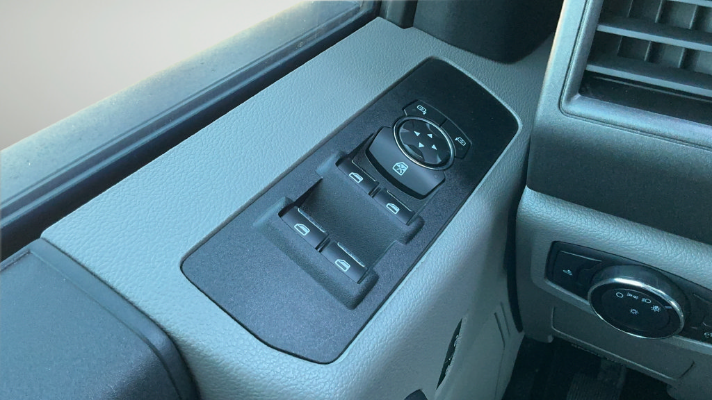 Used 2020 Ford F250 XL w/ STX Appearance Package AWD/4WD image 14