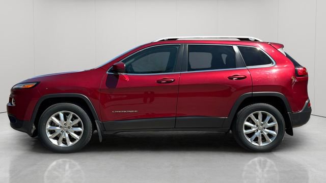 Used 2016 Jeep Cherokee Limited AWD/4WD image 9