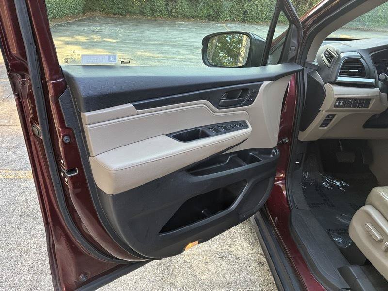 Used 2018 Honda Odyssey EX-L image 21