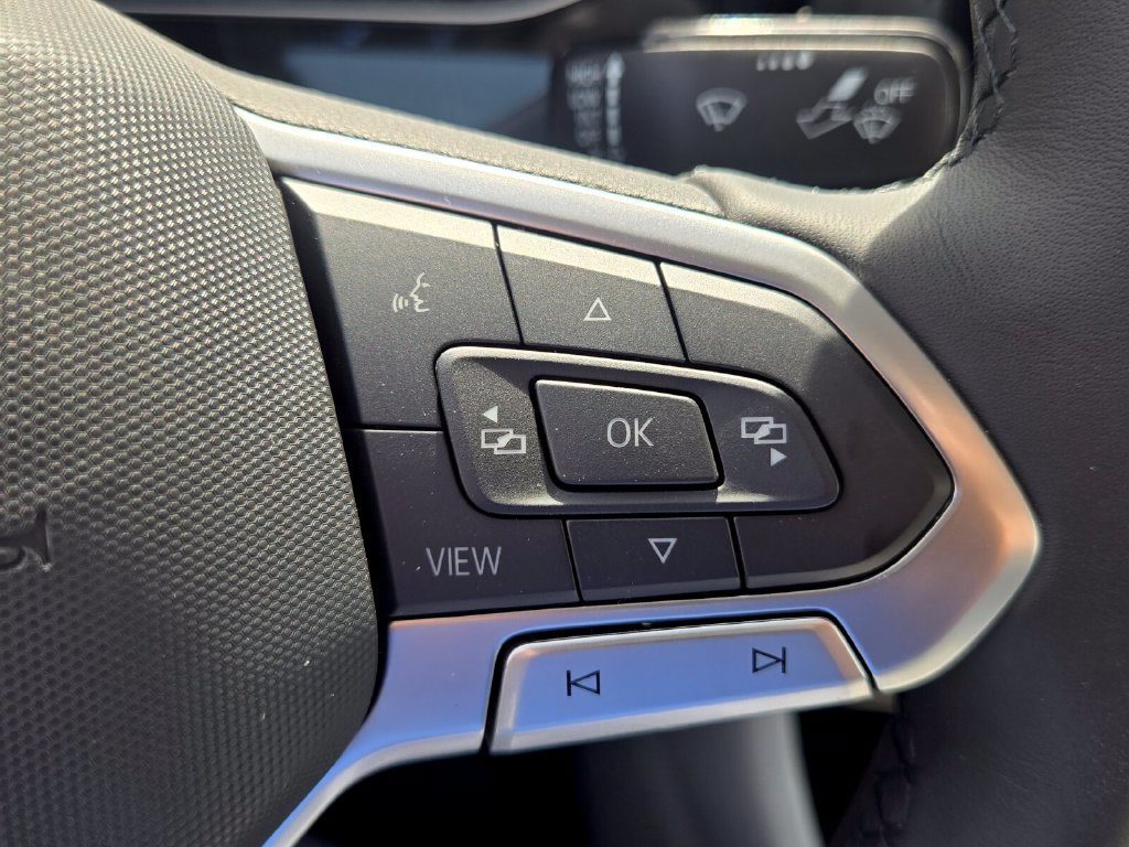 New 2027 Volkswagen Jetta SE FWD image 12