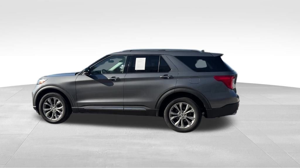 Used 2022 Ford Explorer Limited w/ Equipment Group 301A image 48