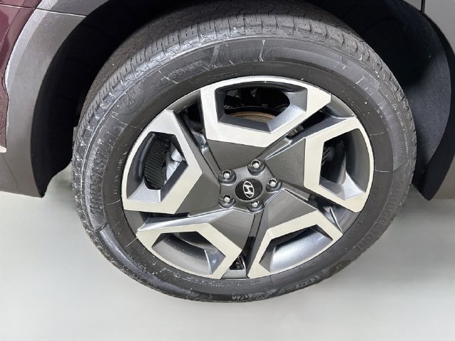 Used 2024 Hyundai Palisade Limited FWD image 32