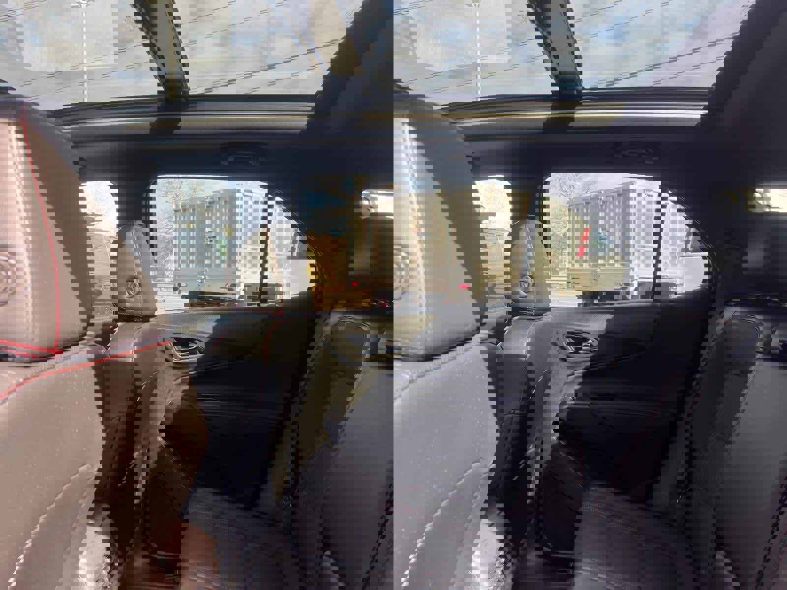 Certified 2024 Chevrolet Equinox RS image 30