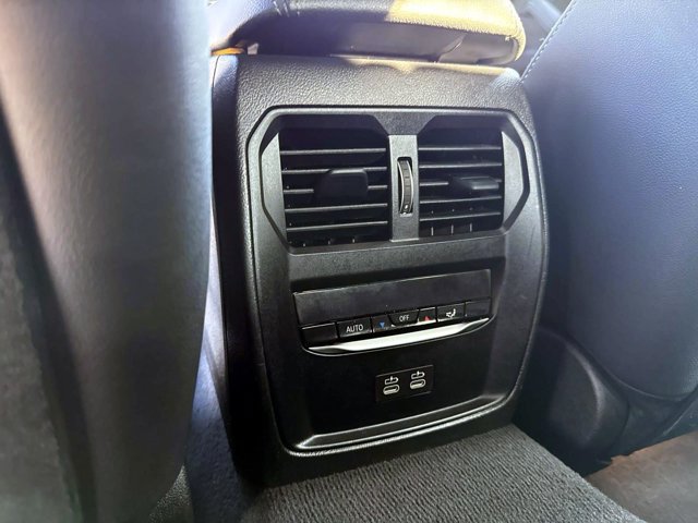 Used 2023 BMW i4 eDrive35 RWD image 14