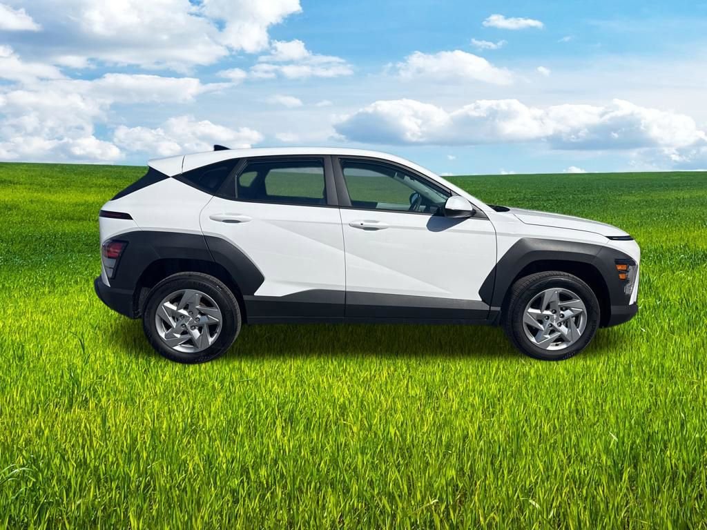 Certified 2026 Hyundai Kona SE image 5