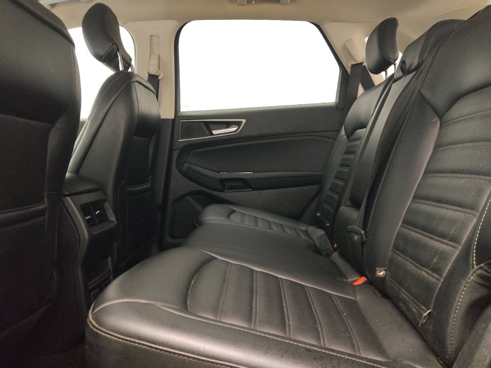 Used 2019 Ford Edge SEL w/ Equipment Group 201A FWD image 18