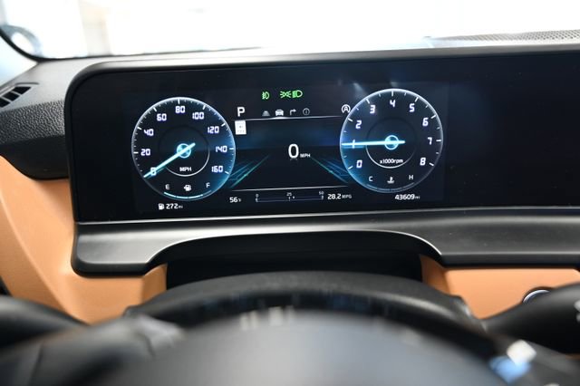 Used 2024 Kia Seltos EX AWD/4WD image 31