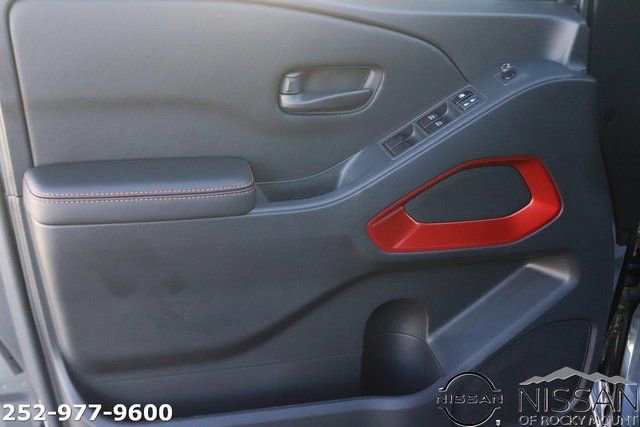 New 2026 Nissan Frontier PRO-4X w/ Pro-4x Convenience Package image 9