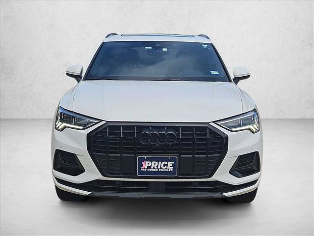 Used 2024 Audi Q3 2.0T Premium Plus w/ Premium Plus Package AWD/4WD image 2