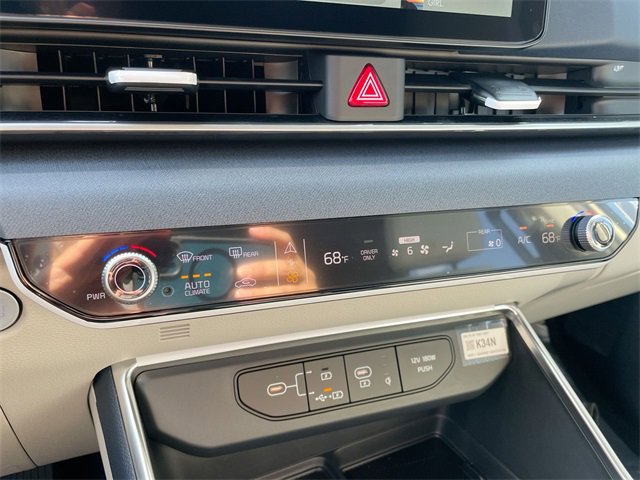 New 2026 Kia Carnival EX image 42