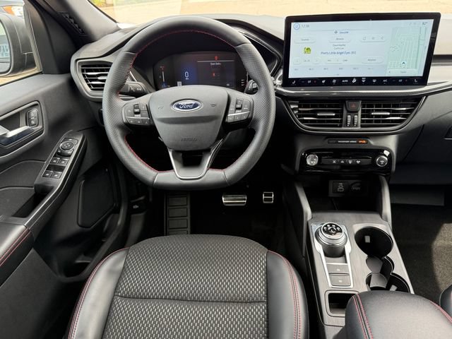 Certified 2024 Ford Escape ST-Line w/ Tech Pack #1 AWD/4WD image 10