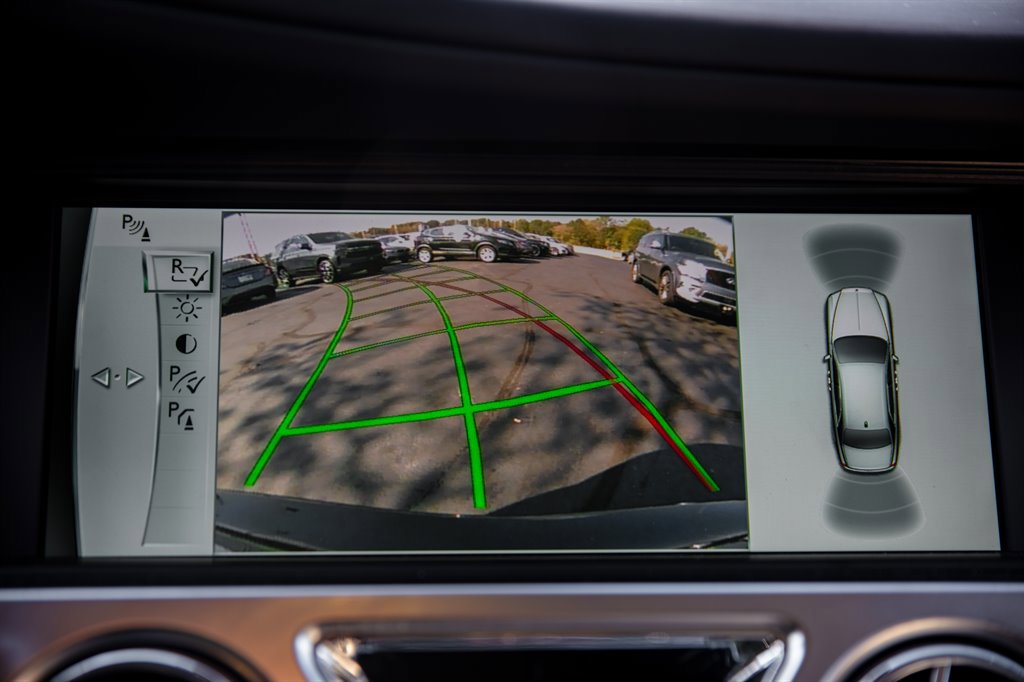 Used 2014 Rolls-Royce Ghost image 25