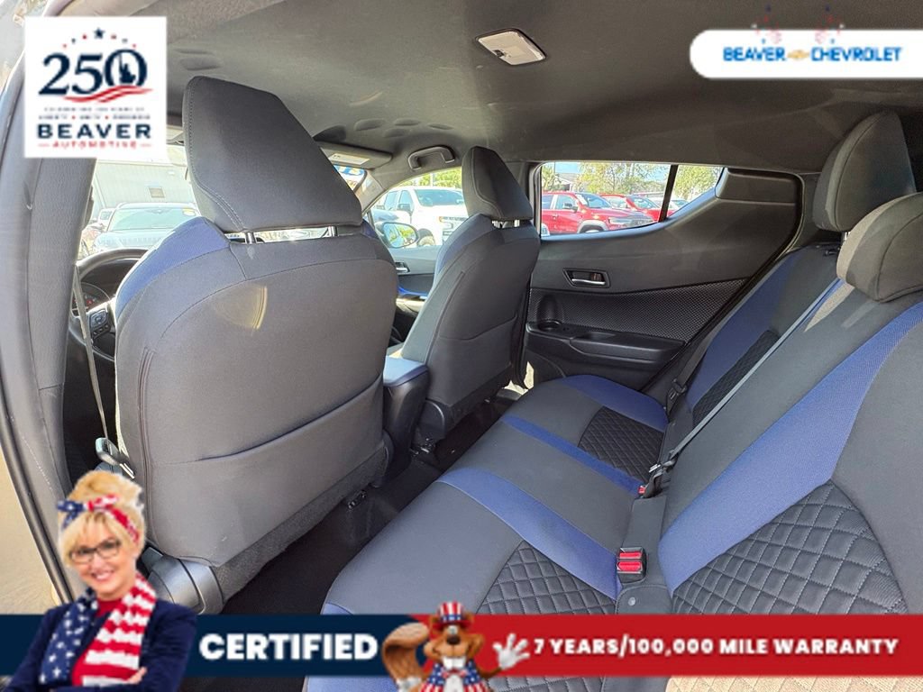 Used 2021 Toyota C-HR XLE FWD image 15