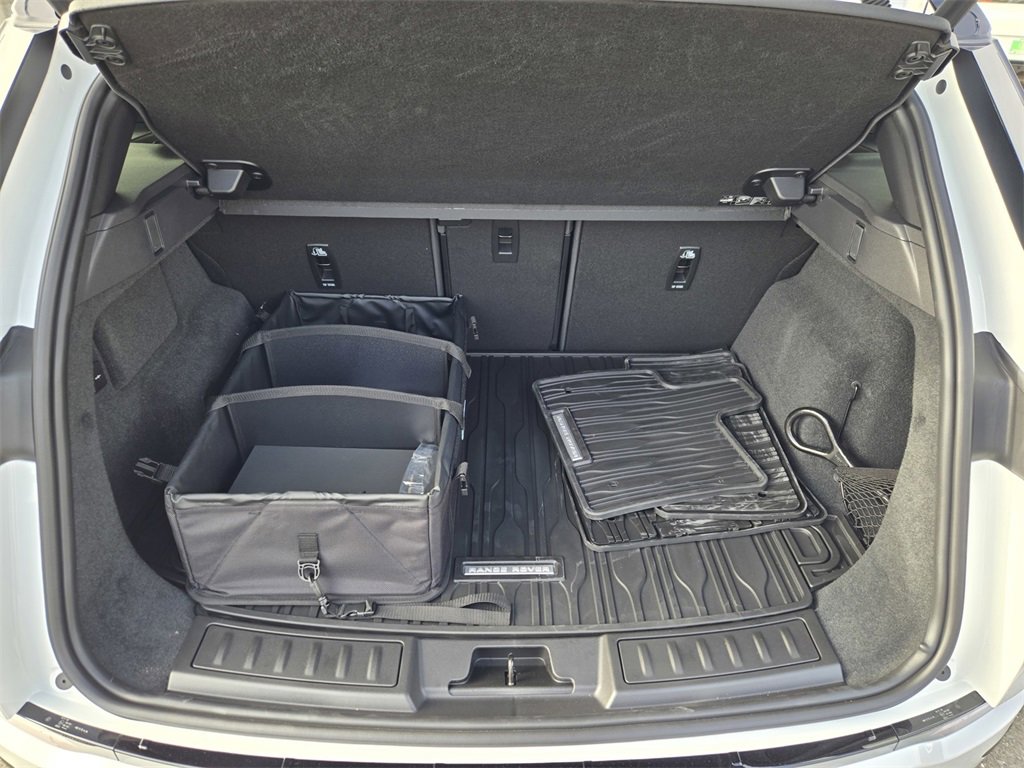 New 2026 Land Rover Range Rover Evoque S image 15