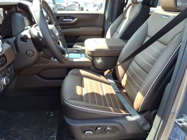 New 2027 GMC Yukon Denali Ultimate AWD/4WD image 5