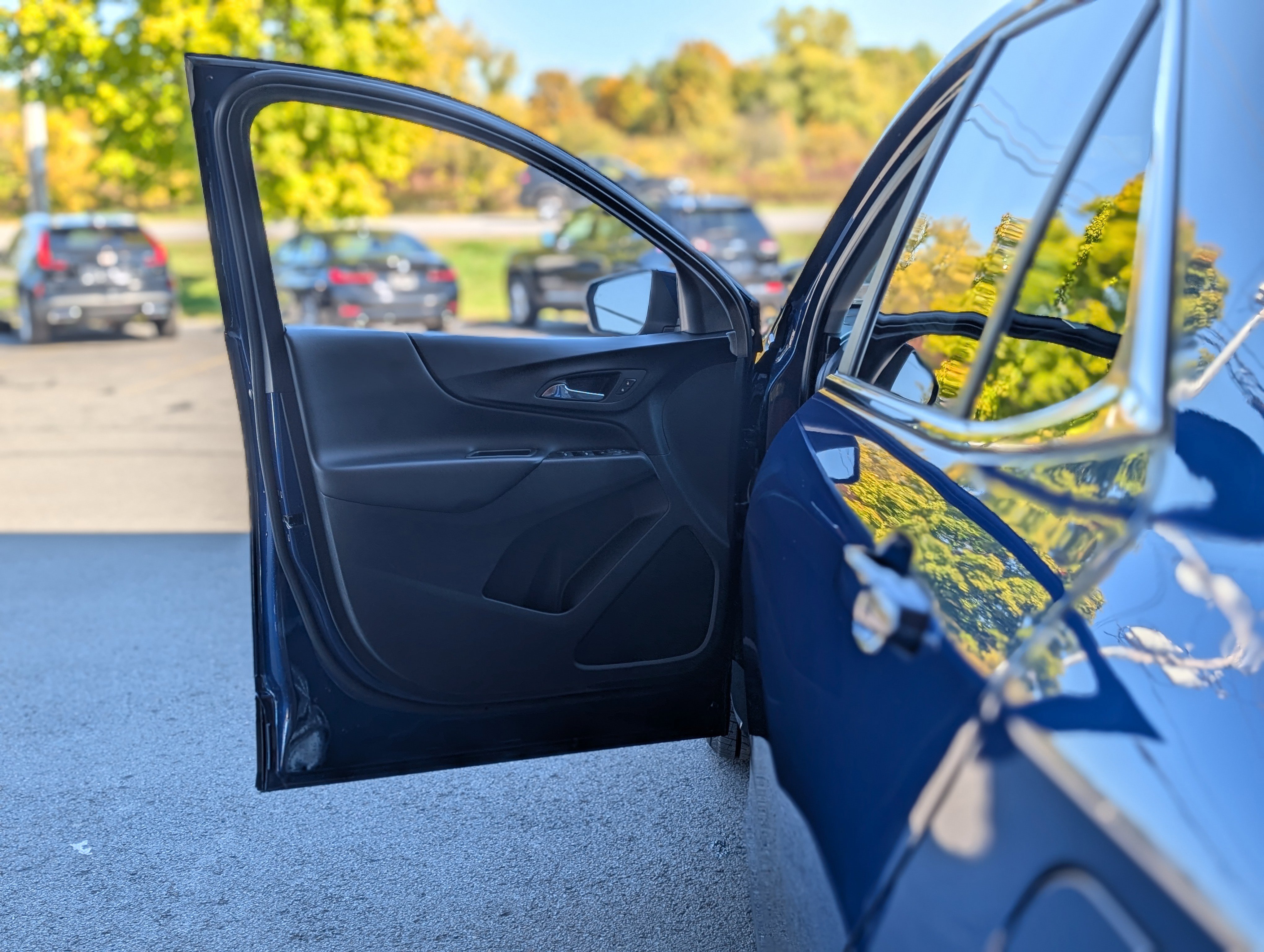 Used 2022 Chevrolet Equinox LT w/ LPO, Floor Liner Package image 25