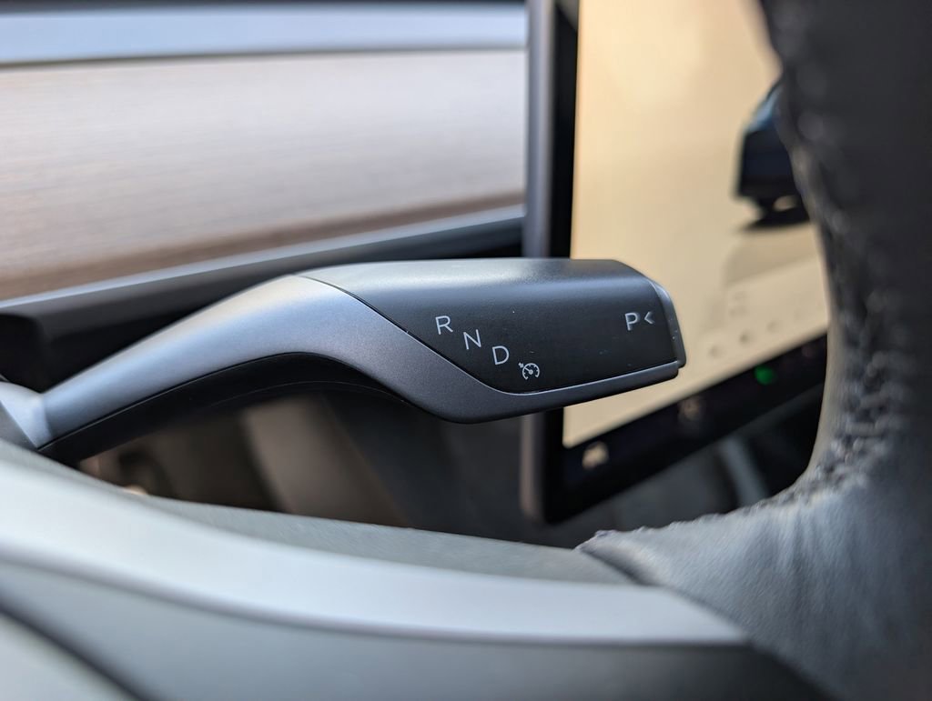 Used 2023 Tesla Model Y Performance image 20