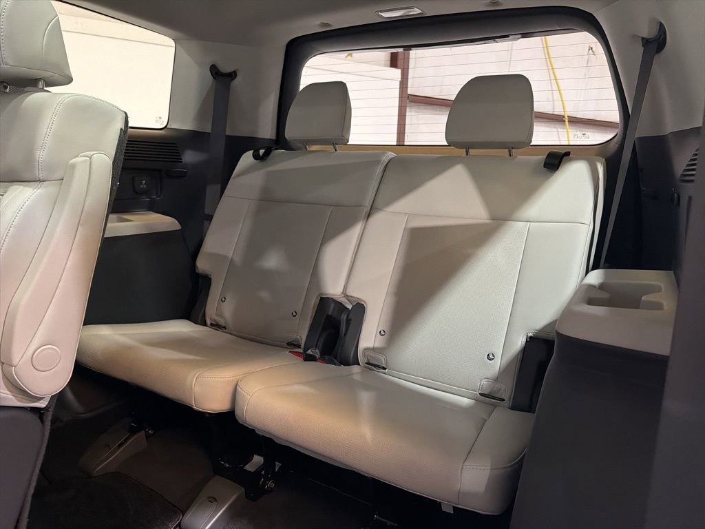 Used 2024 Hyundai Santa Fe Calligraphy image 36