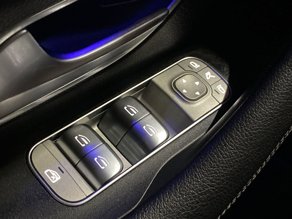 Certified 2020 Mercedes-Benz GLE 350 4MATIC image 9