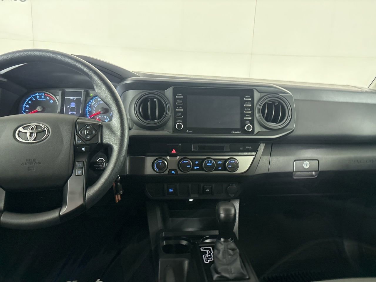 Used 2023 Toyota Tacoma SR image 21