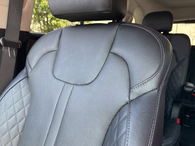 Used 2021 Kia Sorento SX Prestige image 47