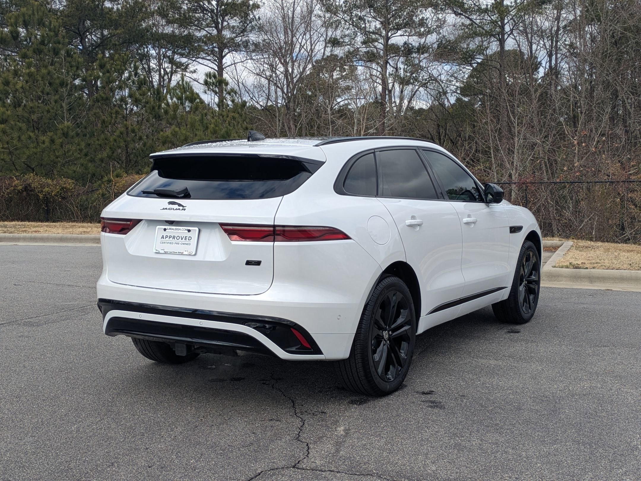 Used 2026 Jaguar F-PACE R-Dynamic S image 5
