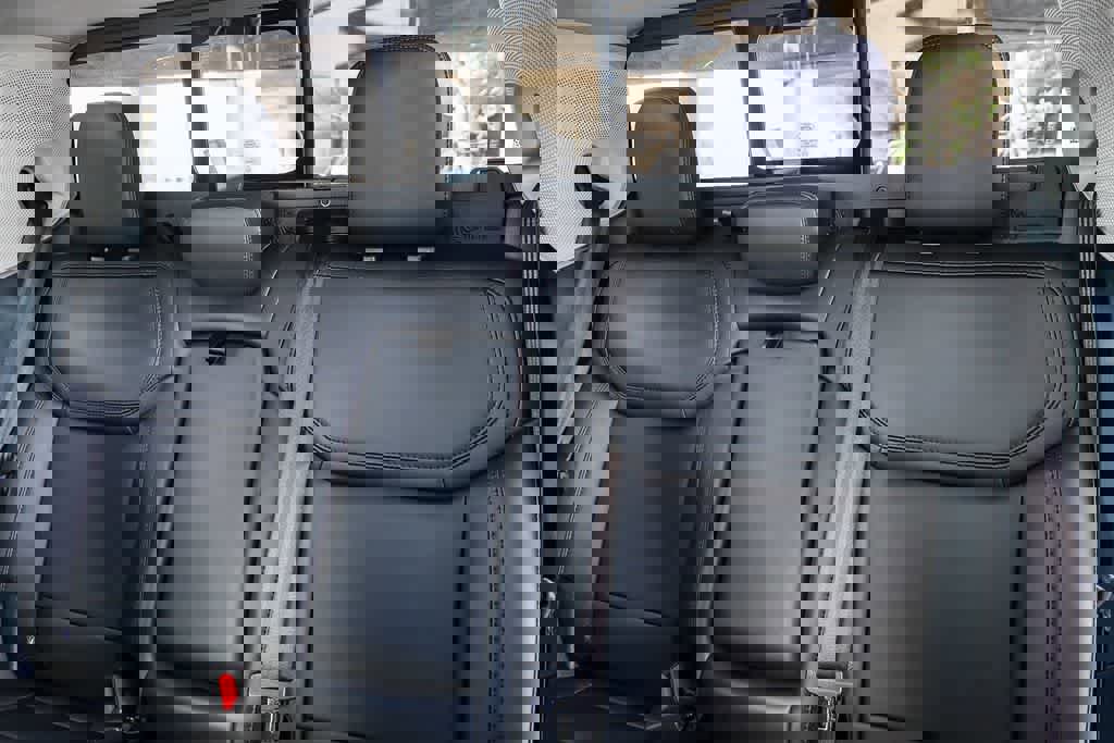 New 2026 Ford Maverick Lariat w/ Black Appearance Package image 17