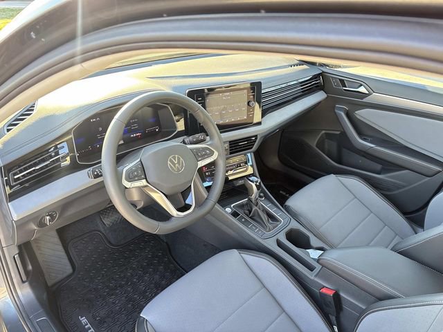 New 2026 Volkswagen Jetta SE image 9